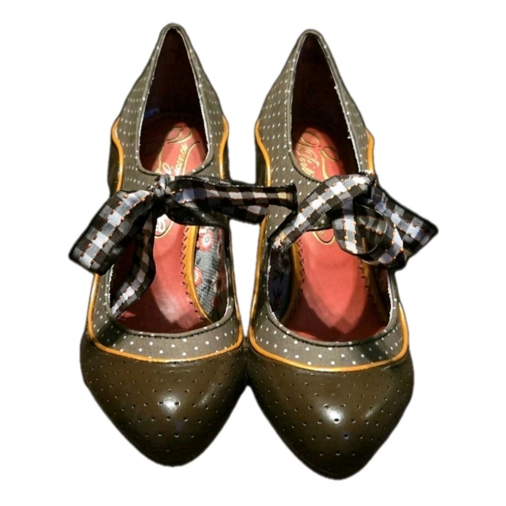 Poetic Licence School's Out Chestnut Almond Toe Retro Vintage Pin-Up Style Pumps - Picture 3 of 10